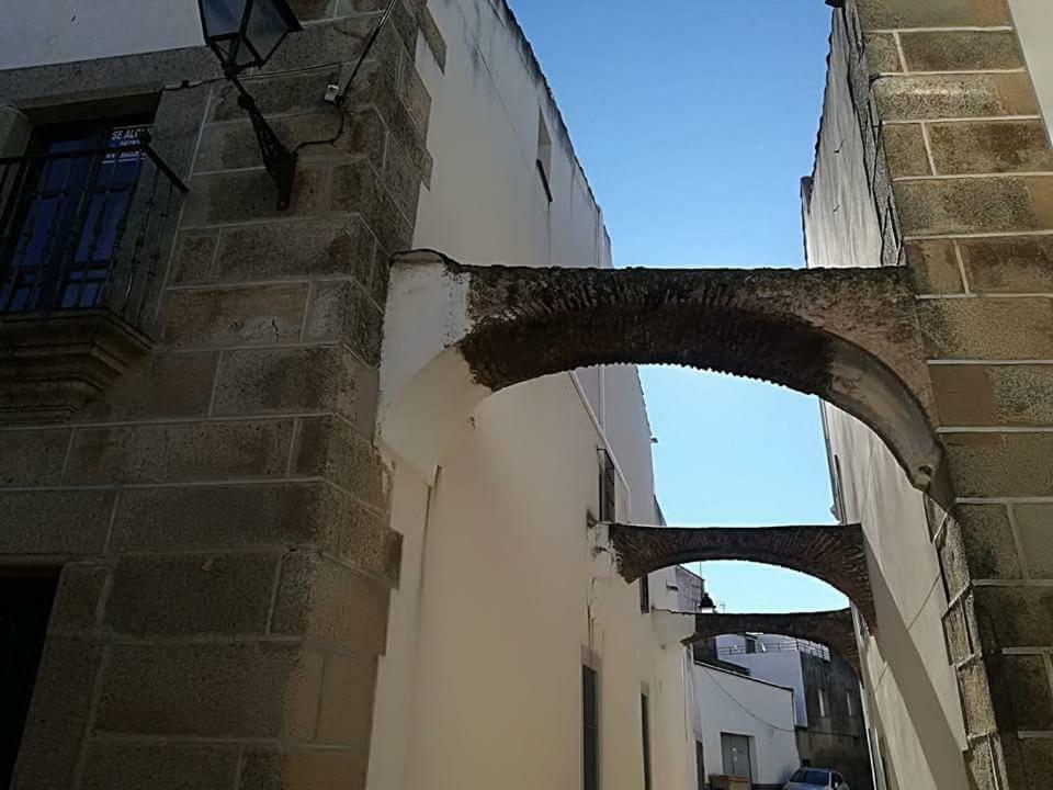 Apartamentos Andrada Casar De Caceres Exterior photo